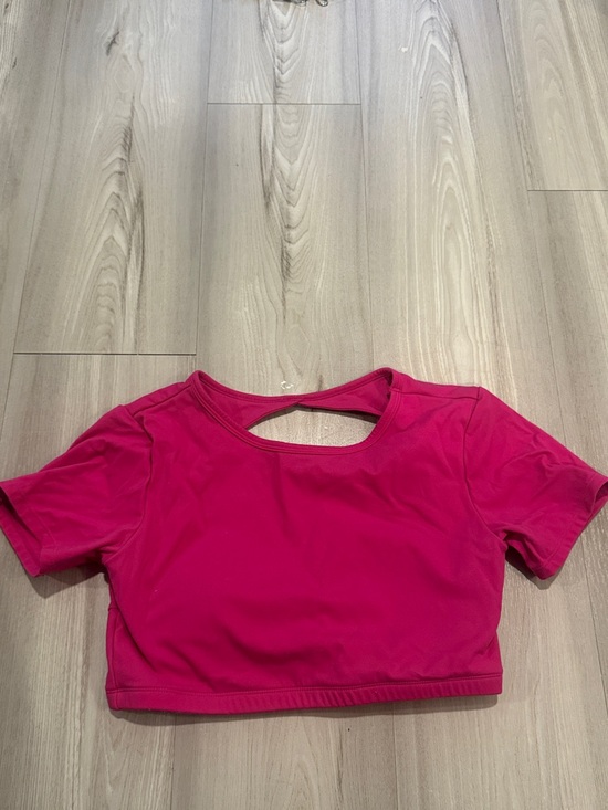 Tops - Women’s Hot Pink Cropped Short Sleeve Top